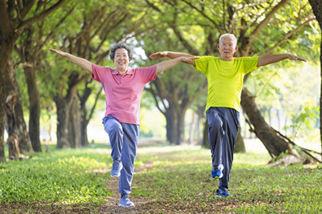 How a Podiatrist Can Help Reduce Your Risk of Falls